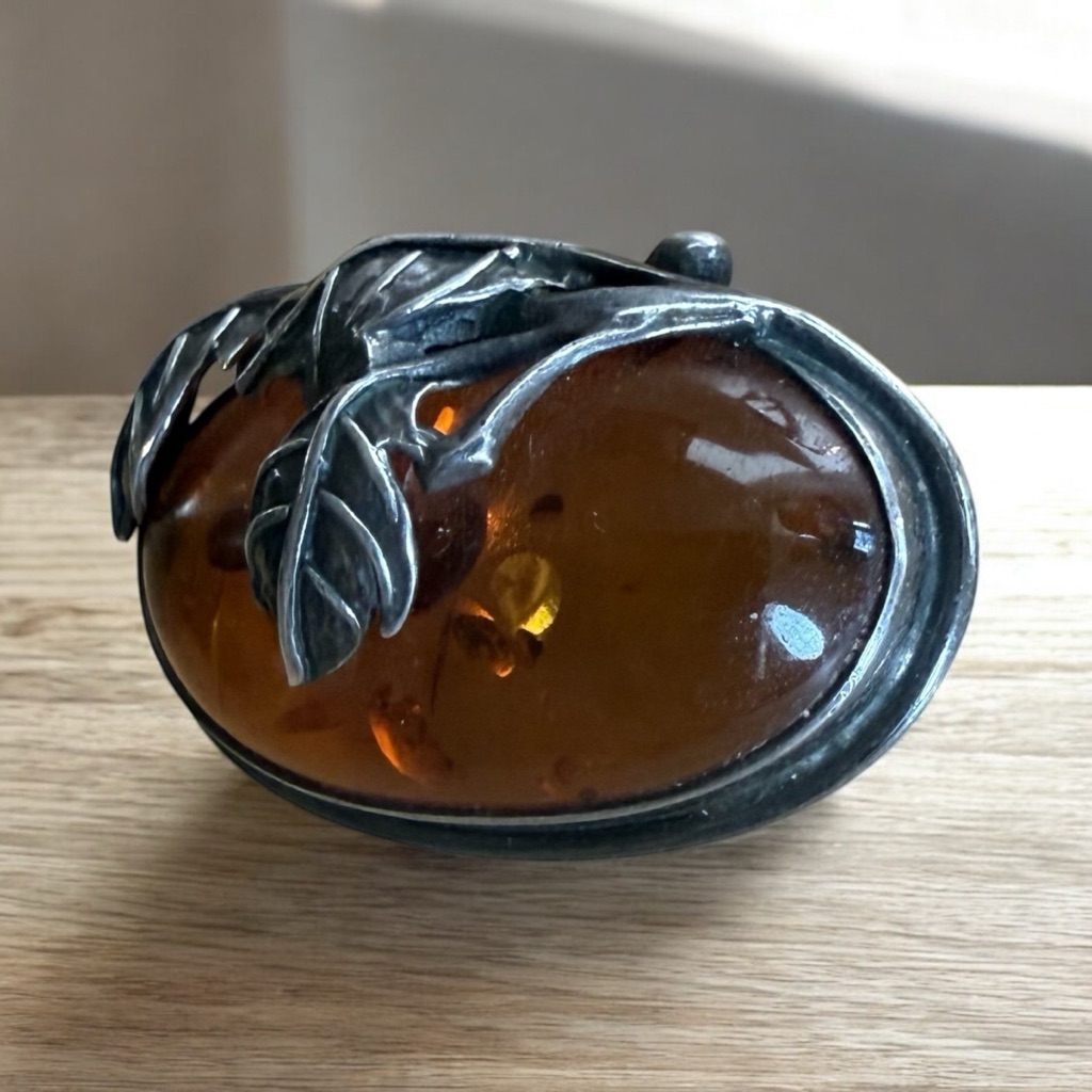 Vintage Amber Stone With Silver Leaf Design